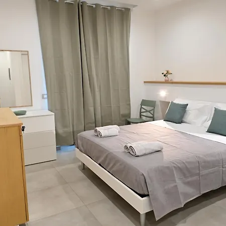 Domus Centro Гостевой дом 3*